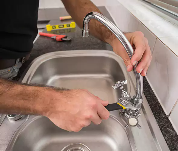 Local Experts for Faucet Repair in Plantation, FL:Schedule Affordable Faucet Repair Services with Us
