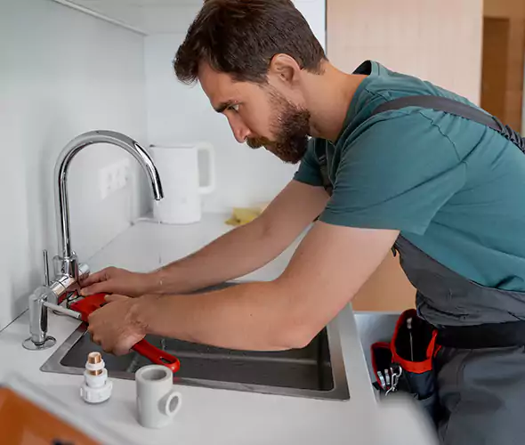 Professional Faucet Replacement Specialist in Plantation, FL: Schedule Affordable Faucet Replacement Services with Us