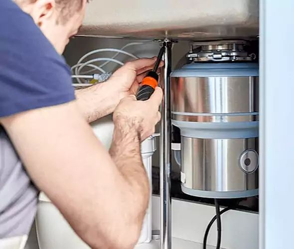 Expert Plumber for Garbage Disposal Replacement in Plantation, FL