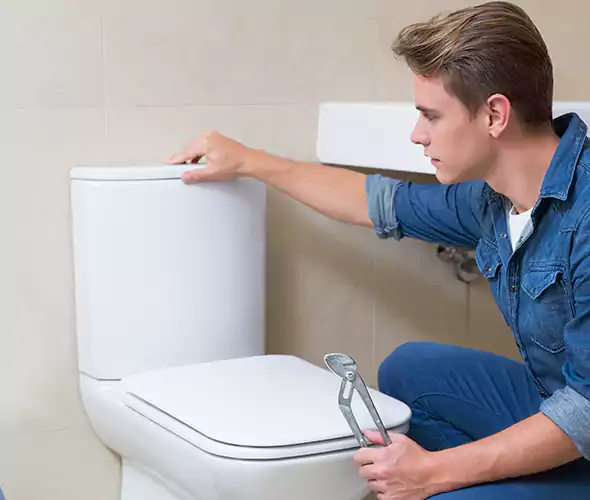 Expert Plumber for Toilet Replacement in Plantation, FL: Schedule Affordable Toilet Replacement Services with Us