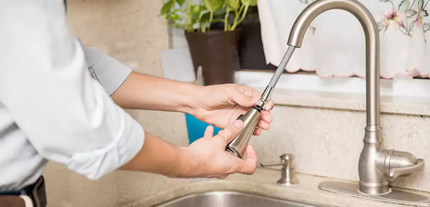 Kitchen Sink Faucet Installation in Plantation, FL