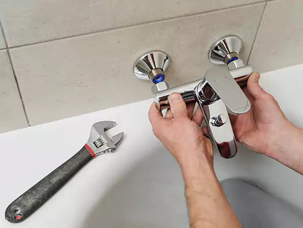 Why Choose Plantation Plumbing Pro for Bathtub Faucet Replacement in Plantation, FL?